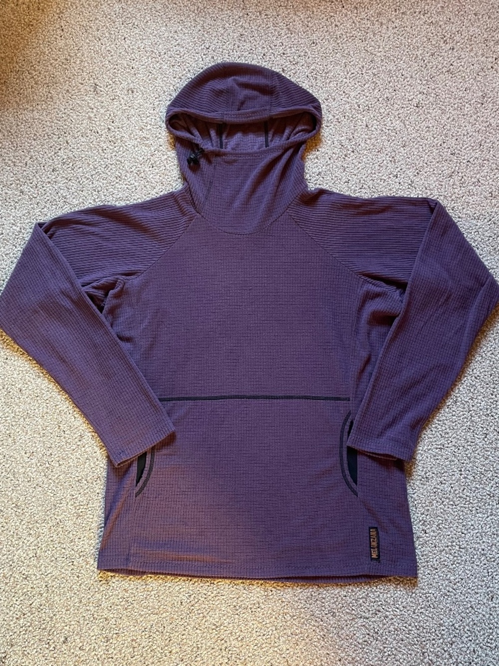 Melanzana V2 Hoodie. Men’s Large, EUC